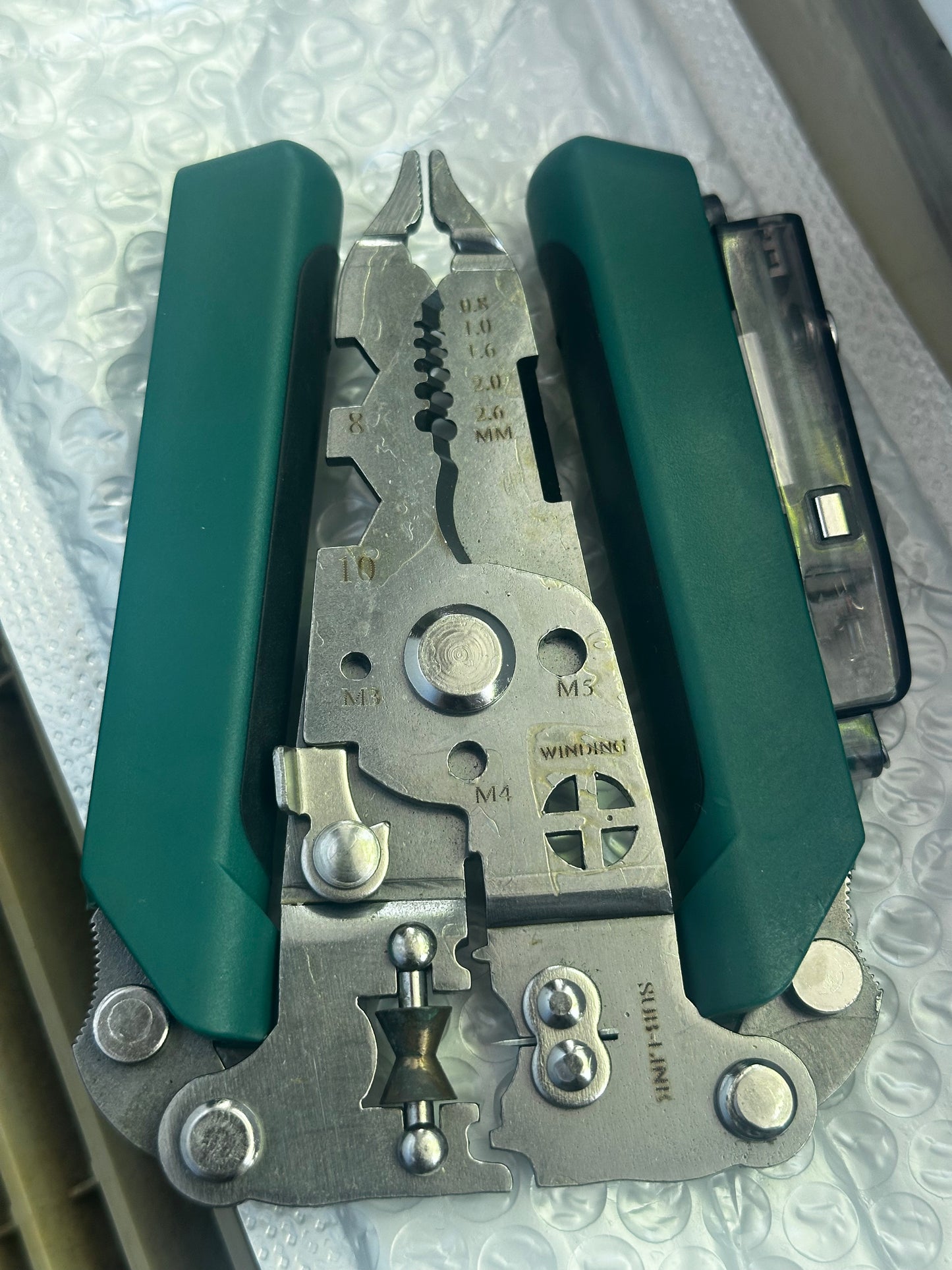 Multifunctional Wire Stripper + Electric Tester